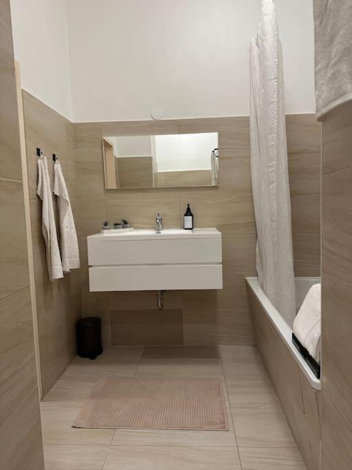Modernes 2 Zimmer Apartment Berlín Exteriér fotografie
